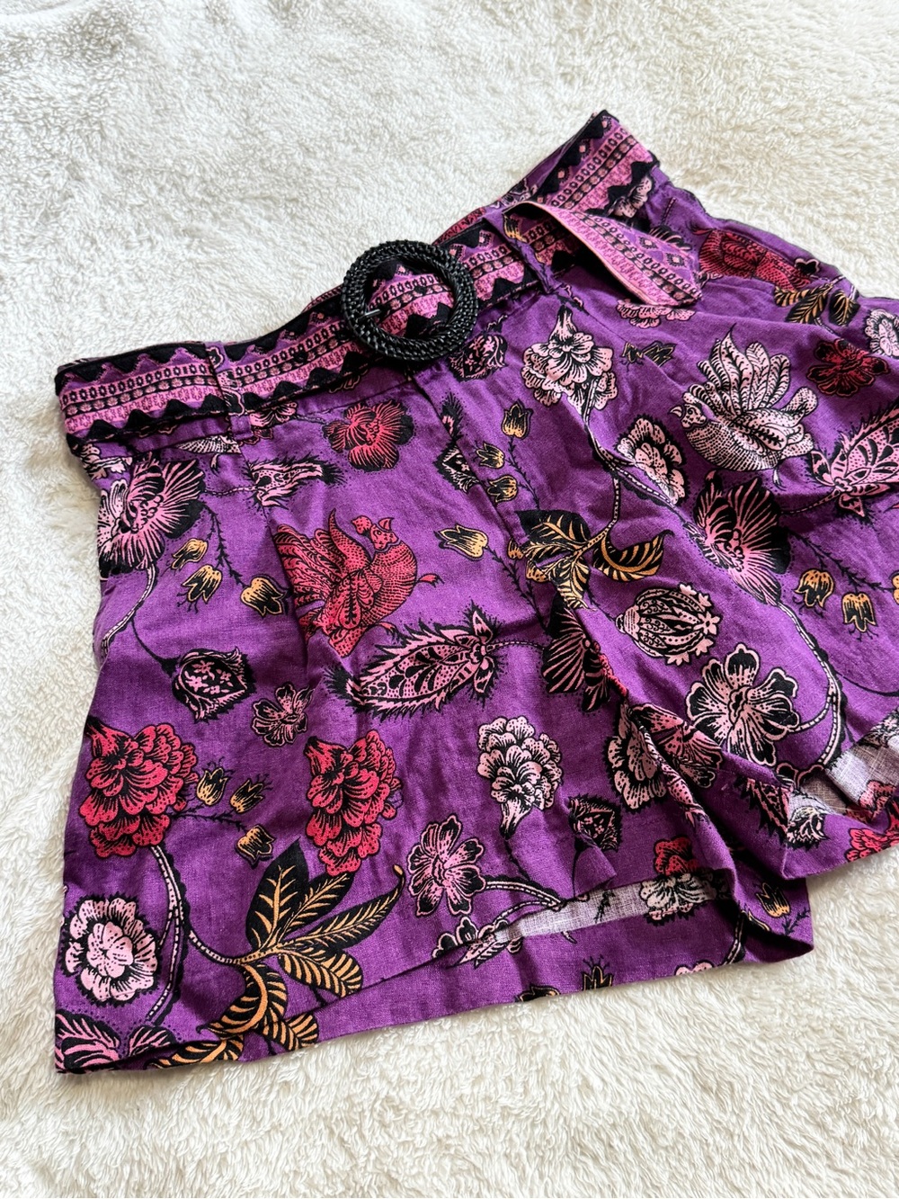 Nicole Miller Linen Floral Belted Shorts High Waisted Size 8